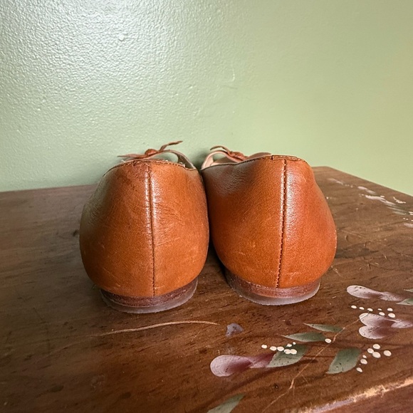 Michael Kors Peep Toe Leather Ballet Flats British Tan W/ Bow Womens Sz 8m - Picture 5 of 7